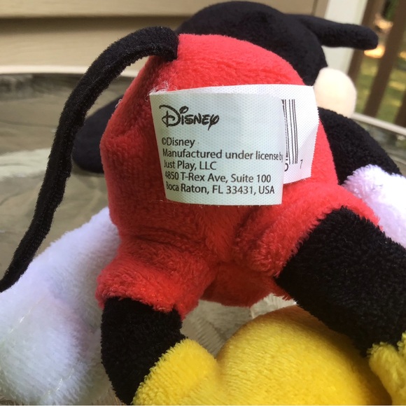 Disney Mickey Mouse Plush with Vintage 1999 Hot Wheels Toy Truck - Picture 11 of 13